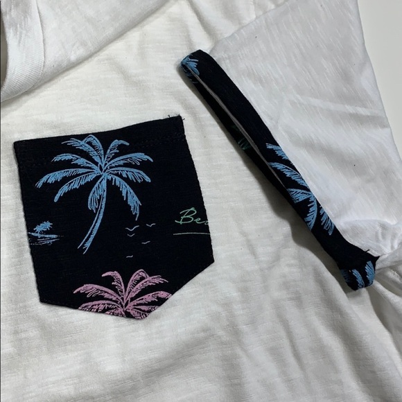 Free Planet Cuff Sleeve palm tree pocket xl T-shirt short sleeve nwot - Picture 4 of 6